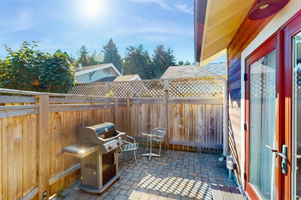 Sequoia Cottage image 22