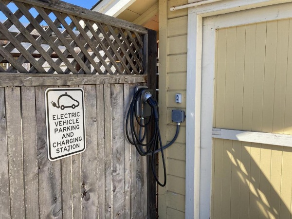 Sequoia Cottage image 29